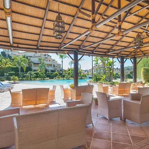https://capanes-del-golf-luxury-apartment.es-andalucia.com