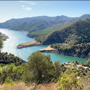 https://jardines-del-mar-casa-apolonia.es-andalucia.com